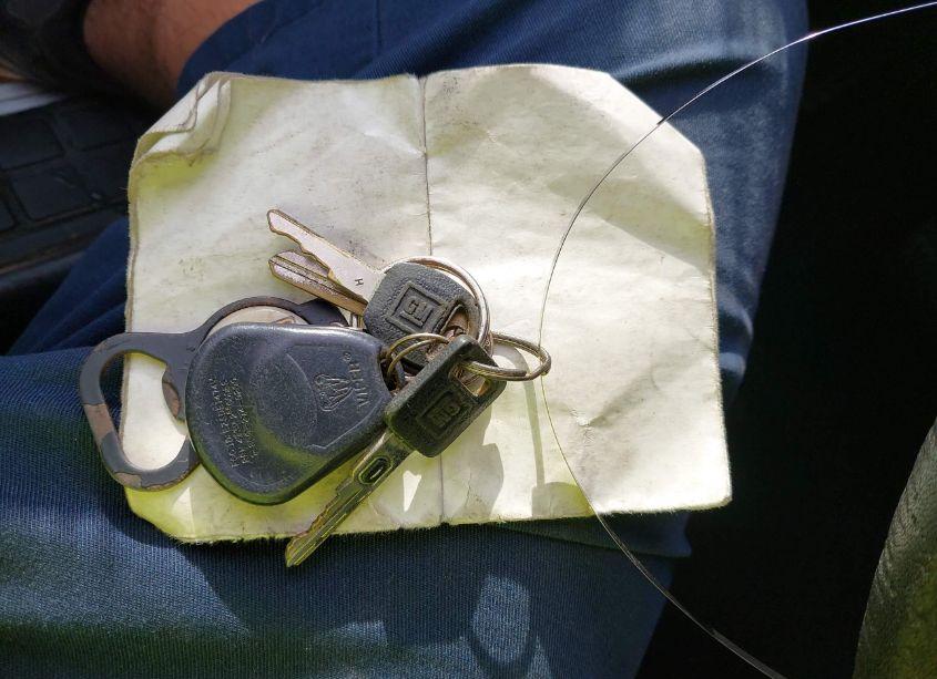 Photo 11 of 1995 Chevrolet Camaro (VIN 2G1FP22S8S2208749)