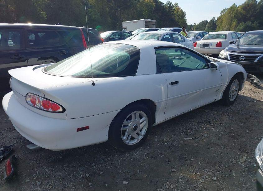 Photo 4 of 1995 Chevrolet Camaro (VIN 2G1FP22S8S2208749)