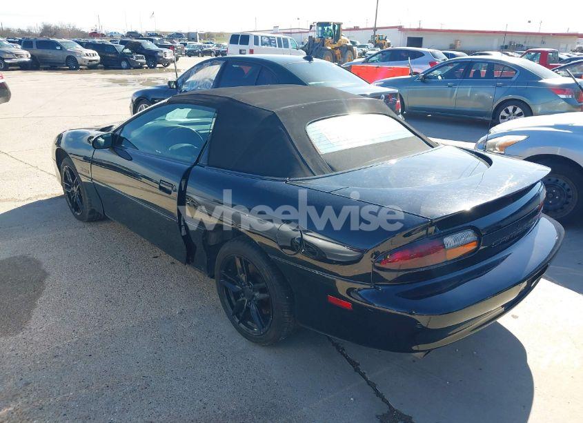 Photo 3 of 2002 Chevrolet Camaro Z28 (VIN 2G1FP32G322157727)