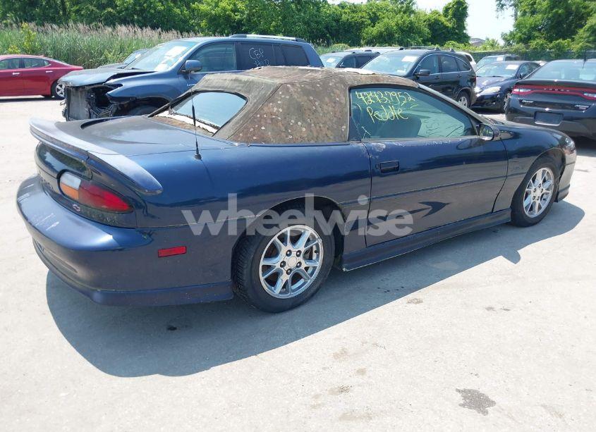 Photo 4 of 2002 Chevrolet Camaro Z28 (VIN 2G1FP32G422157381)