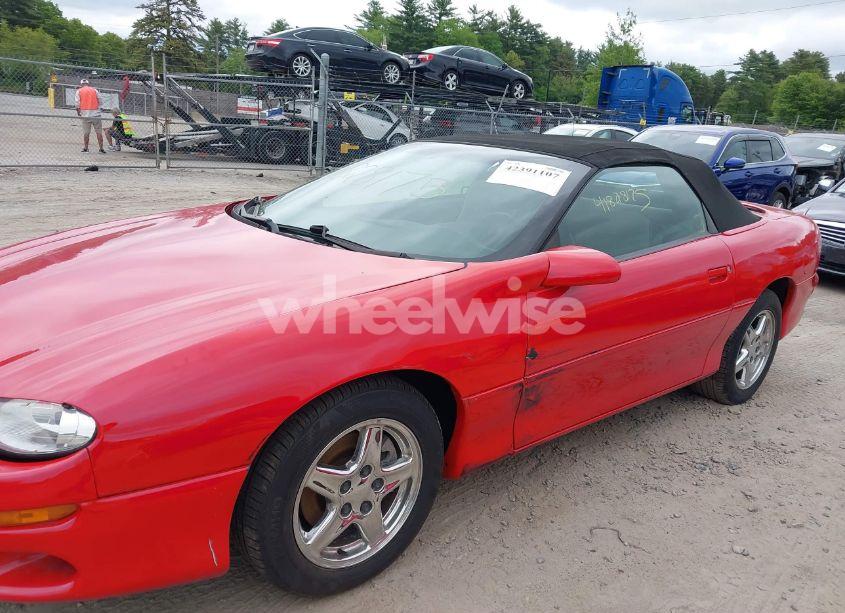 Photo 6 of 2001 Chevrolet Camaro (VIN 2G1FP32K712143901)