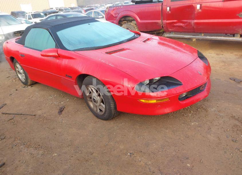 1995 Chevrolet Camaro Z28 (VIN 2G1FP32P1S2200543) main photo