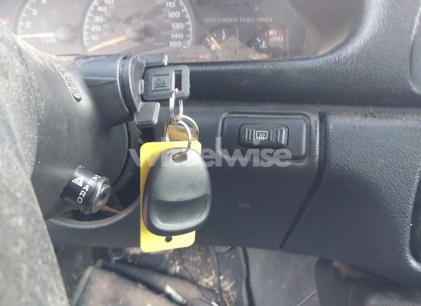 Photo 11 of 1995 Chevrolet Camaro Z28 (VIN 2G1FP32P1S2200543)