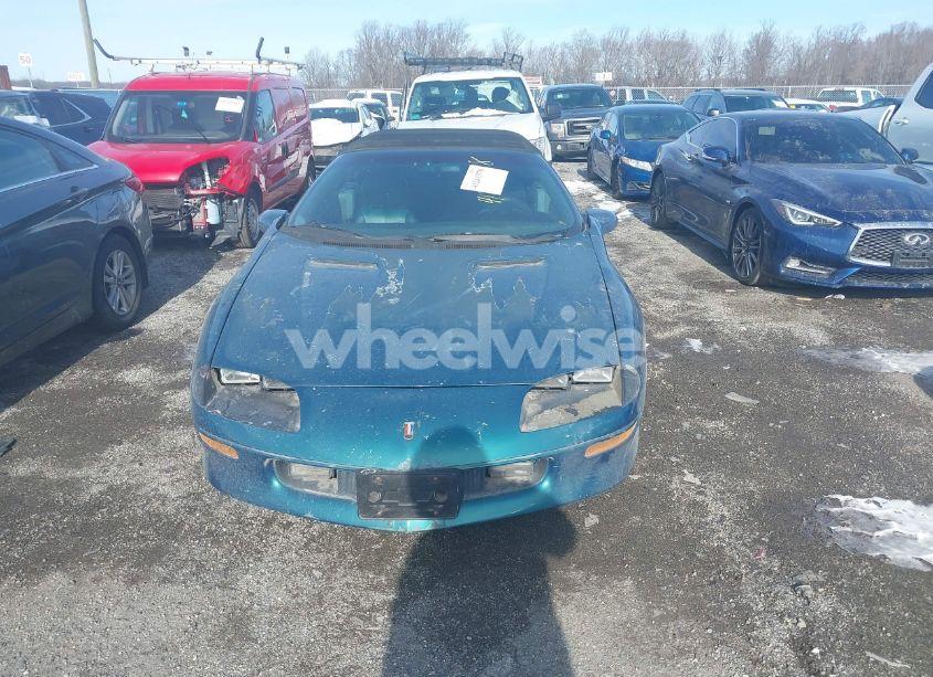 Photo 11 of 1995 Chevrolet Camaro Z28 (VIN 2G1FP32P5S2196335)