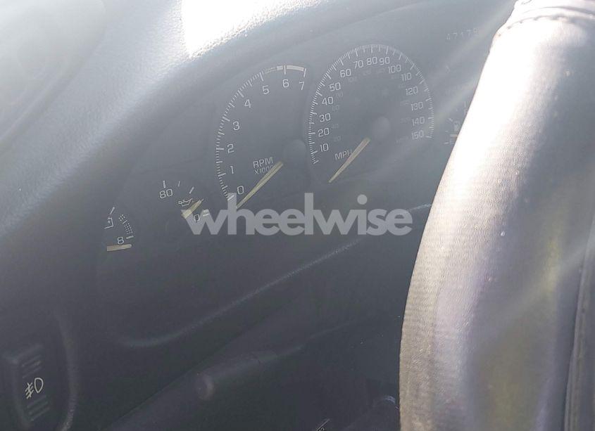 Photo 7 of 1995 Chevrolet Camaro Z28 (VIN 2G1FP32P5S2196335)