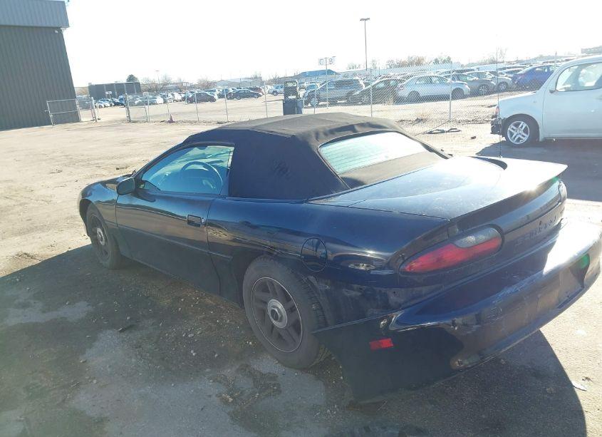 Photo 3 of 1995 Chevrolet Camaro (VIN 2G1FP32S5S2134986)