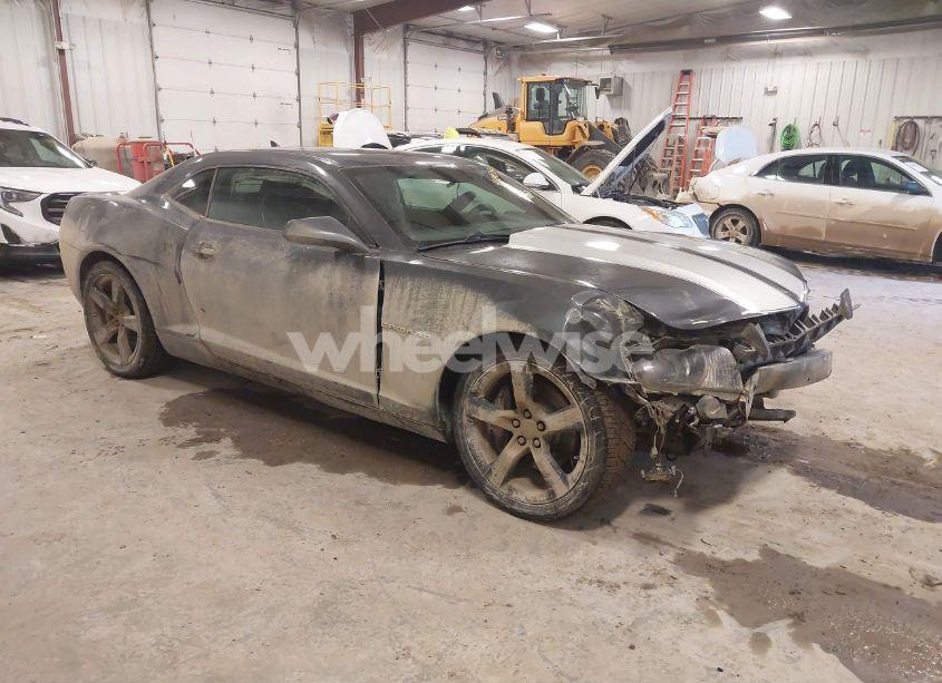 2011 Chevrolet Camaro 1SS (VIN 2G1FS1EW0B9109342) main photo