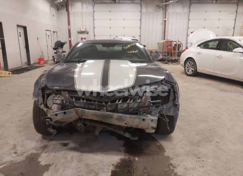 Photo 12 of 2011 Chevrolet Camaro 1SS (VIN 2G1FS1EW0B9109342)