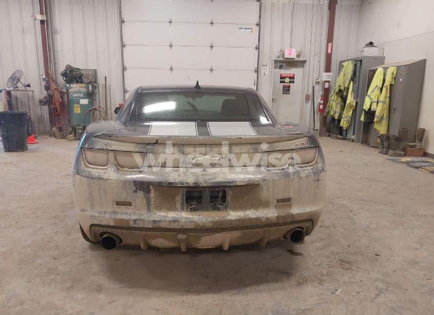 Photo 16 of 2011 Chevrolet Camaro 1SS (VIN 2G1FS1EW0B9109342)