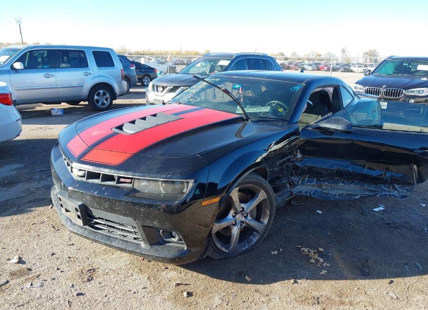 Photo 2 of 2014 Chevrolet Camaro 1SS (VIN 2G1FS1EW3E9145983)