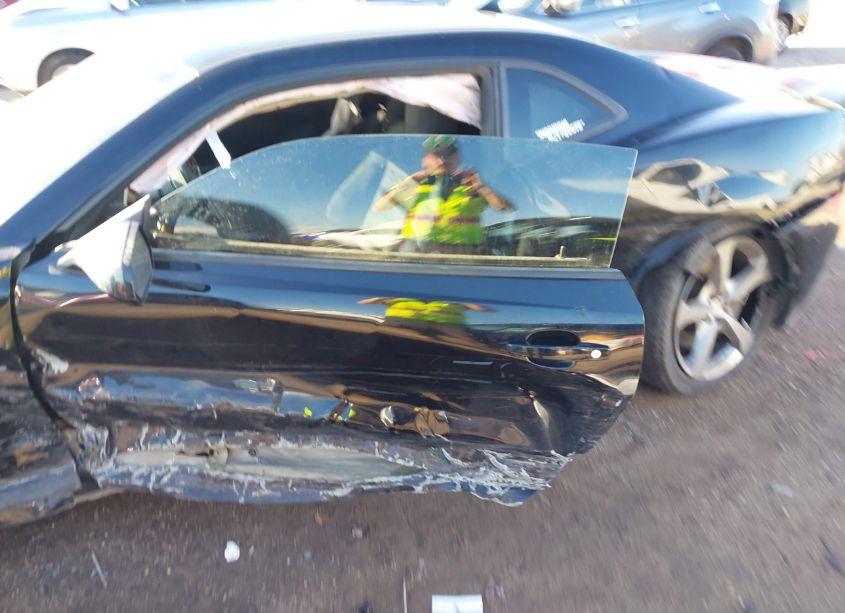 Photo 6 of 2014 Chevrolet Camaro 1SS (VIN 2G1FS1EW3E9145983)