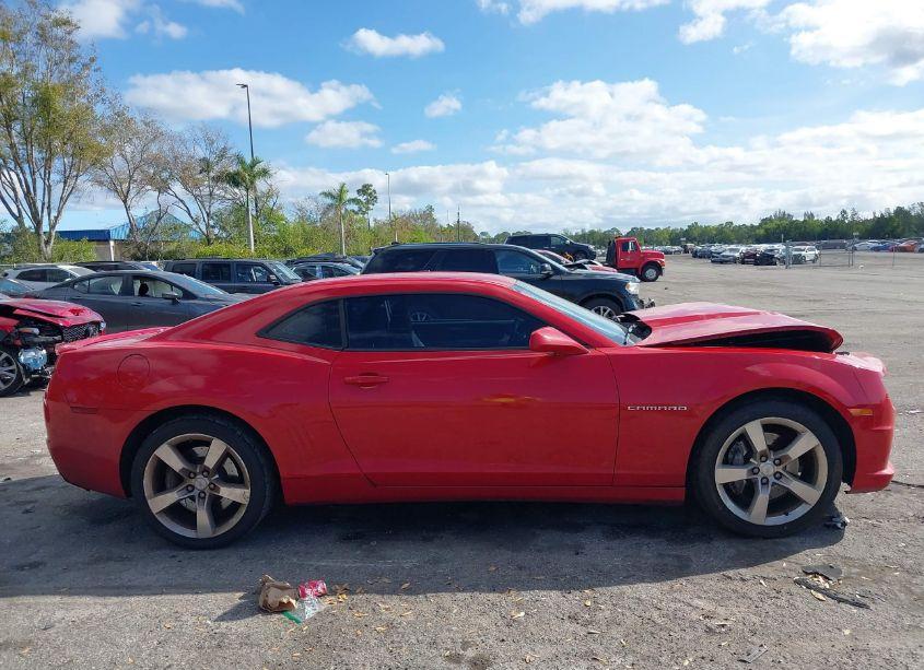 Photo 13 of 2011 Chevrolet Camaro 1SS (VIN 2G1FS1EW7B9163334)