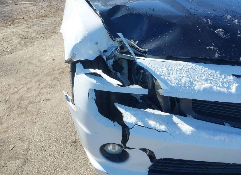 Photo 17 of 2011 Chevrolet Camaro 1SS (VIN 2G1FS1EW9B9118959)