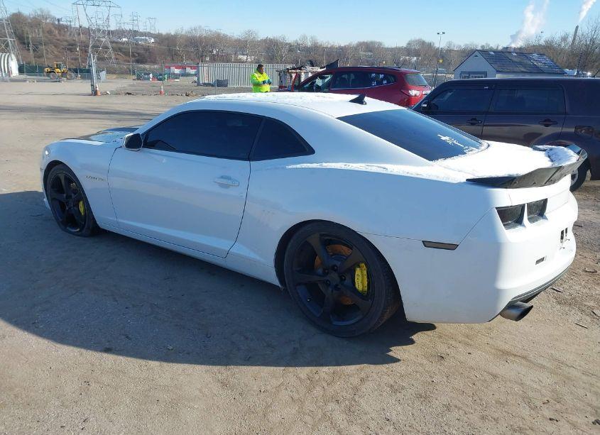 Photo 3 of 2011 Chevrolet Camaro 1SS (VIN 2G1FS1EW9B9118959)