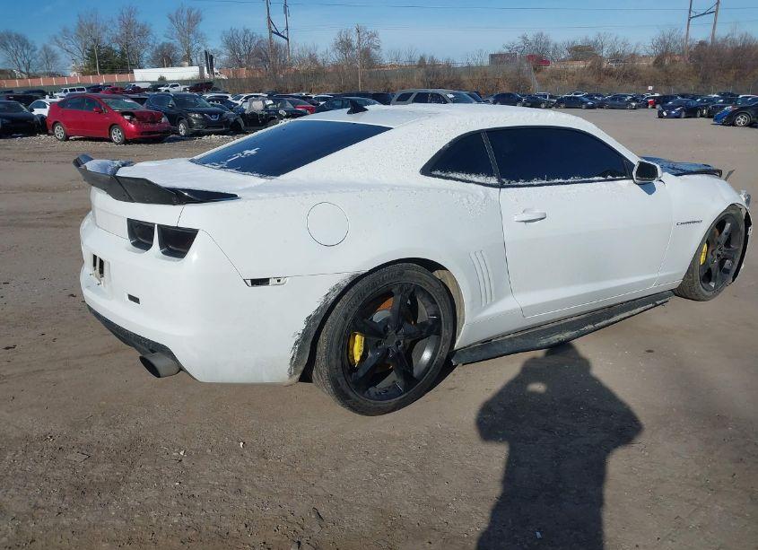 Photo 4 of 2011 Chevrolet Camaro 1SS (VIN 2G1FS1EW9B9118959)