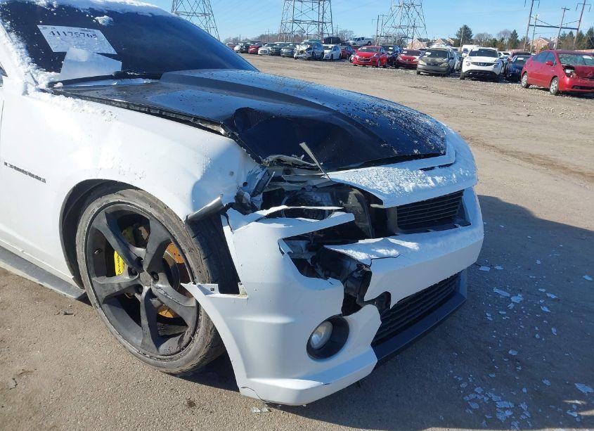 Photo 6 of 2011 Chevrolet Camaro 1SS (VIN 2G1FS1EW9B9118959)