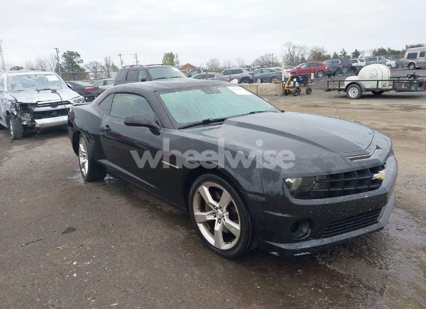 2011 Chevrolet Camaro 1SS (VIN 2G1FS1EW9B9207690) main photo