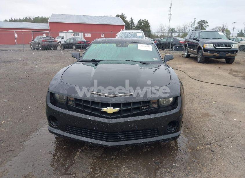 Photo 12 of 2011 Chevrolet Camaro 1SS (VIN 2G1FS1EW9B9207690)