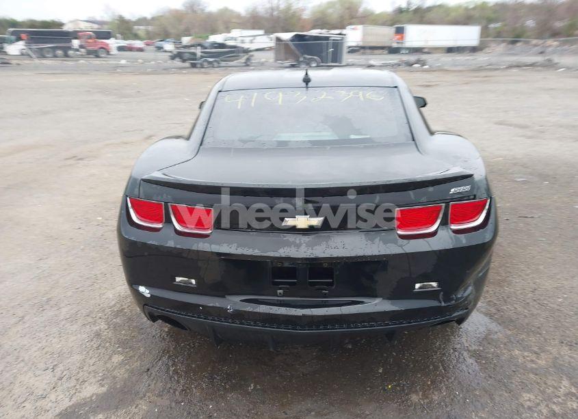 Photo 16 of 2011 Chevrolet Camaro 1SS (VIN 2G1FS1EW9B9207690)