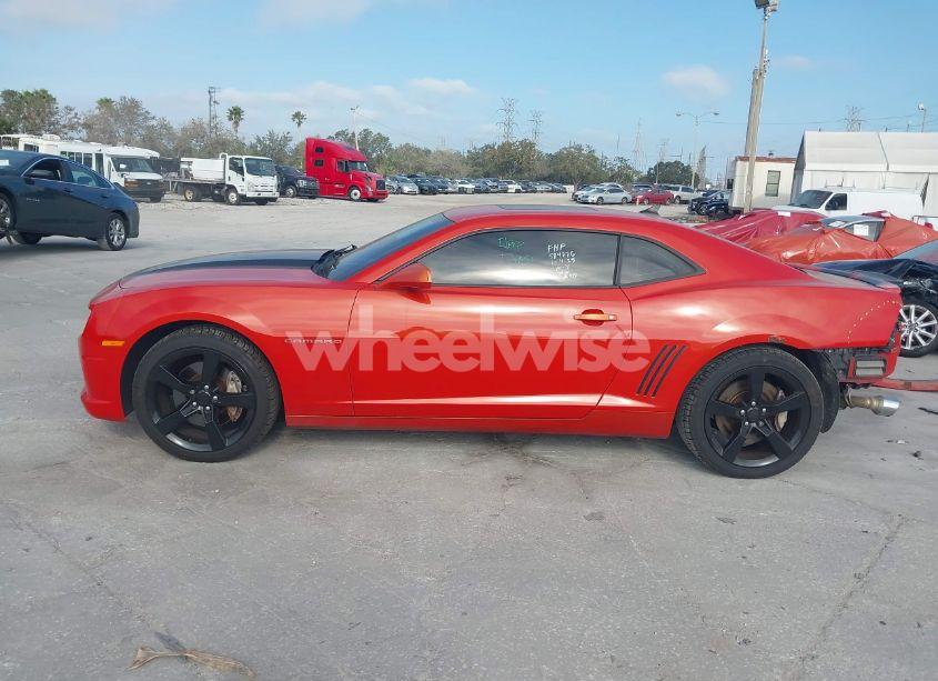 Photo 15 of 2010 Chevrolet Camaro 2SS (VIN 2G1FT1EW0A9194212)