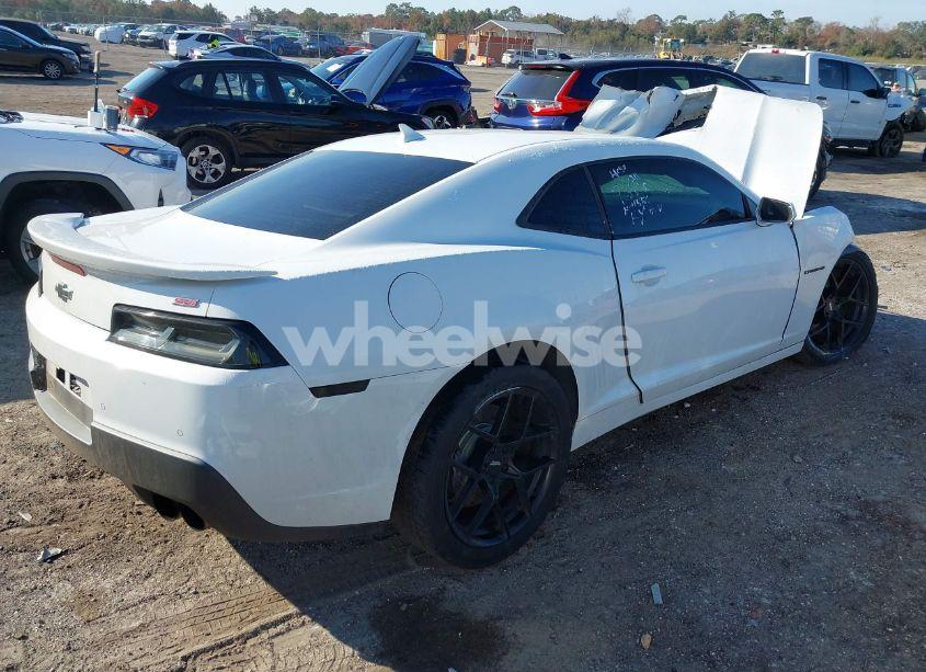 Photo 4 of 2014 Chevrolet Camaro 2SS (VIN 2G1FT1EW0E9262126)