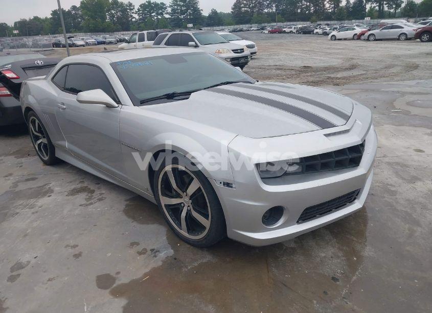 2010 Chevrolet Camaro 2SS (VIN 2G1FT1EW1A9132589) main photo