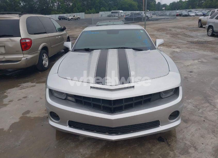 Photo 12 of 2010 Chevrolet Camaro 2SS (VIN 2G1FT1EW1A9132589)