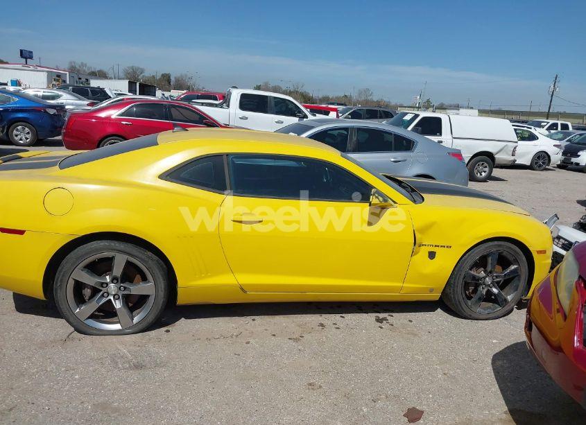 Photo 13 of 2010 Chevrolet Camaro 2SS (VIN 2G1FT1EW5A9125306)