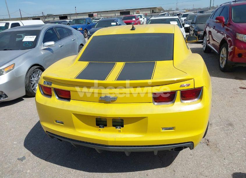 Photo 16 of 2010 Chevrolet Camaro 2SS (VIN 2G1FT1EW5A9125306)