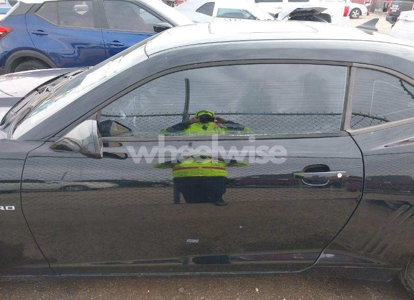 Photo 14 of 2010 Chevrolet Camaro 2SS (VIN 2G1FT1EW6A9106456)