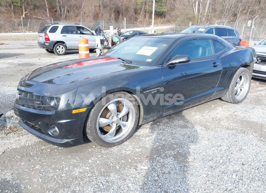 Photo 2 of 2012 Chevrolet Camaro 2SS (VIN 2G1FT1EW7C9201756)