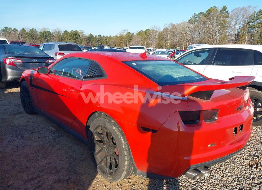 Photo 3 of 2013 Chevrolet Camaro 2SS (VIN 2G1FT1EW8D9242639)