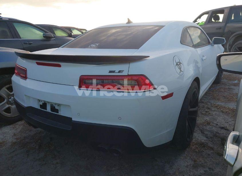 Photo 4 of 2014 Chevrolet Camaro 2SS (VIN 2G1FT1EW8E9176871)