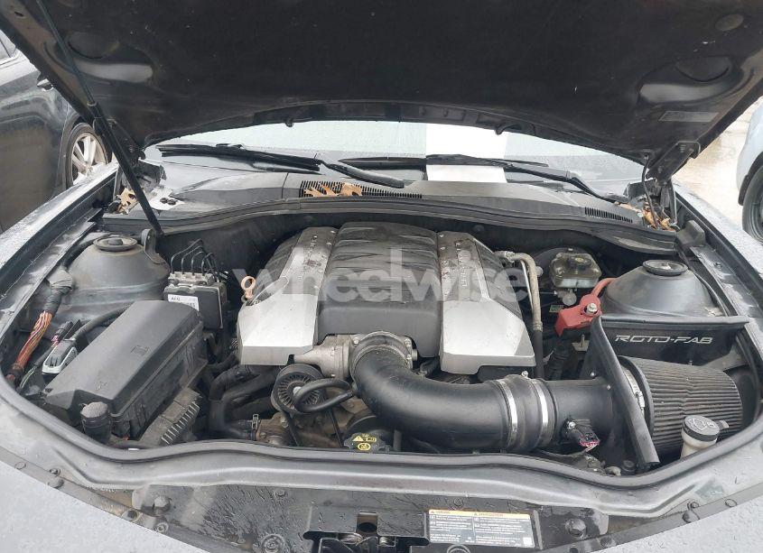 Photo 10 of 2010 Chevrolet Camaro 2SS (VIN 2G1FT1EW9A9195830)