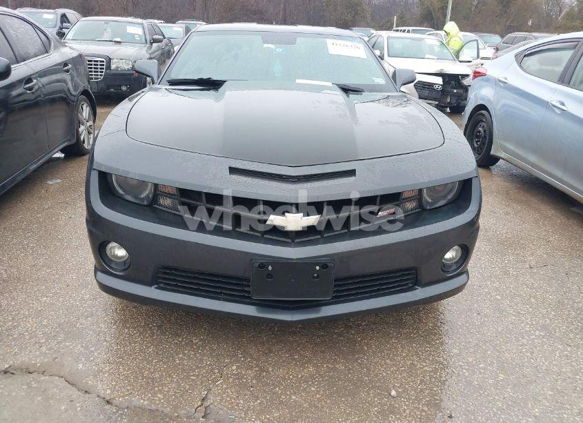 Photo 12 of 2010 Chevrolet Camaro 2SS (VIN 2G1FT1EW9A9195830)