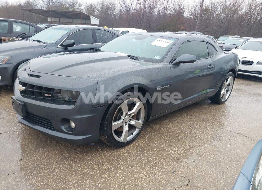 Photo 2 of 2010 Chevrolet Camaro 2SS (VIN 2G1FT1EW9A9195830)