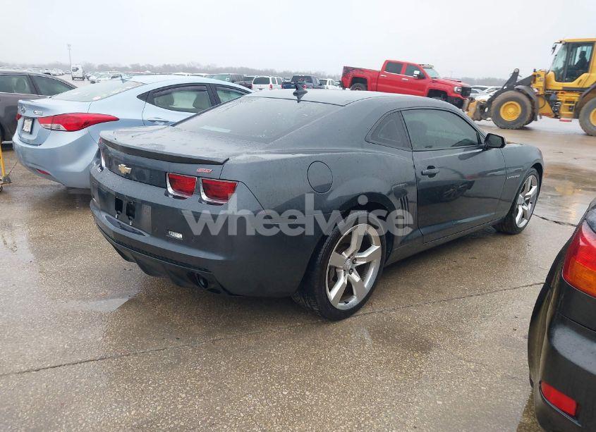 Photo 4 of 2010 Chevrolet Camaro 2SS (VIN 2G1FT1EW9A9195830)