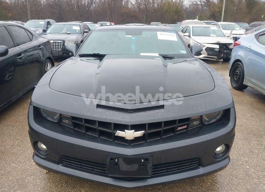 Photo 6 of 2010 Chevrolet Camaro 2SS (VIN 2G1FT1EW9A9195830)