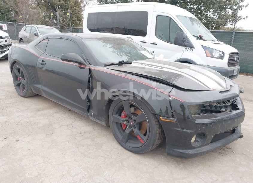 2010 Chevrolet Camaro 2SS (VIN 2G1FT1EWXA9139024) main photo