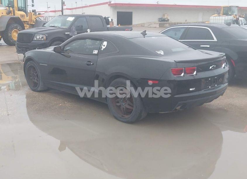 Photo 3 of 2011 Chevrolet Camaro 2SS (VIN 2G1FT1EWXB9175362)