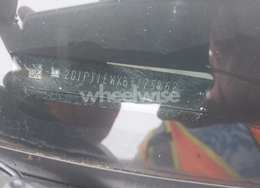 Photo 9 of 2011 Chevrolet Camaro 2SS (VIN 2G1FT1EWXB9175362)