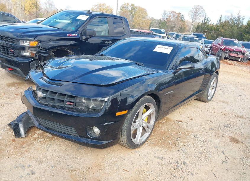 Photo 2 of 2013 Chevrolet Camaro 2SS (VIN 2G1FT1EWXD9145295)