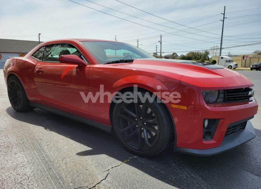 Photo 2 of 2013 Chevrolet Camaro ZL1 (VIN 2G1FZ1EP2D9807135)