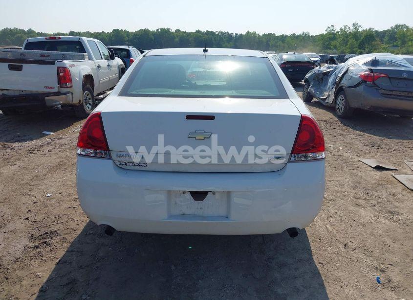 Photo 17 of 2013 Chevrolet Impala LS (VIN 2G1WA5E31D1108640)