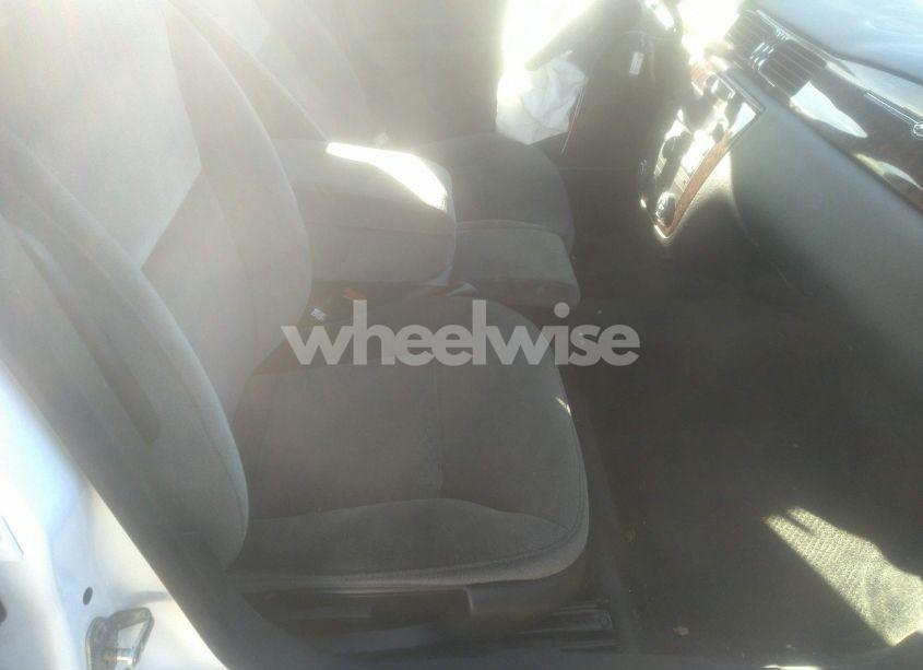 Photo 5 of 2013 Chevrolet Impala LS (VIN 2G1WA5E31D1197240)