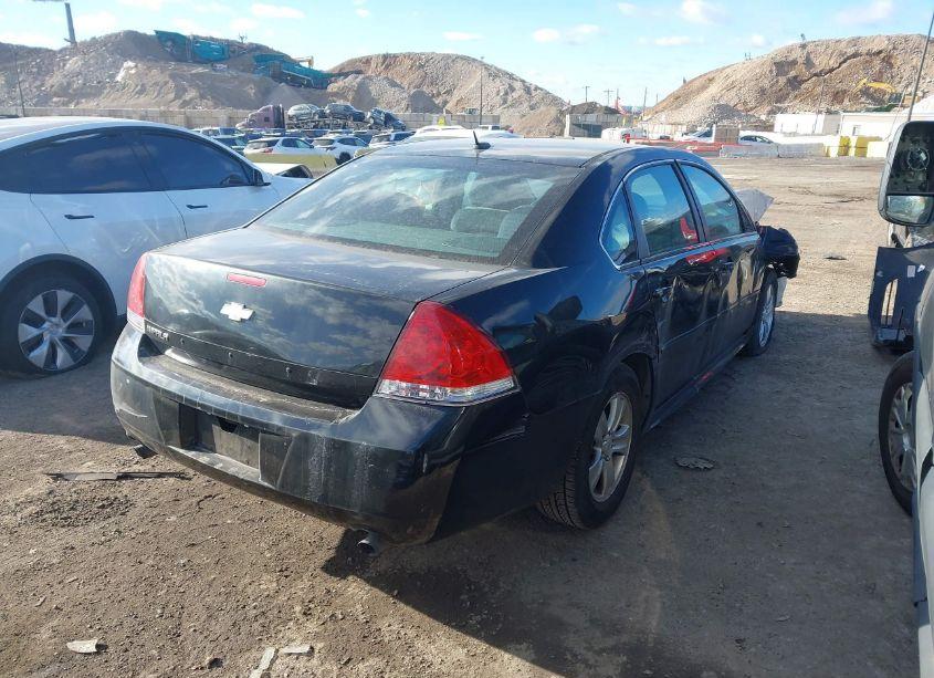 Photo 4 of 2013 Chevrolet Impala LS (VIN 2G1WA5E34D1181971)