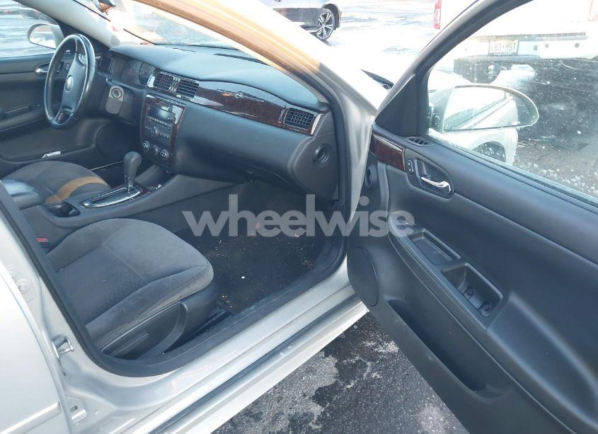 Photo 5 of 2012 Chevrolet Impala LS (VIN 2G1WA5E35C1150873)