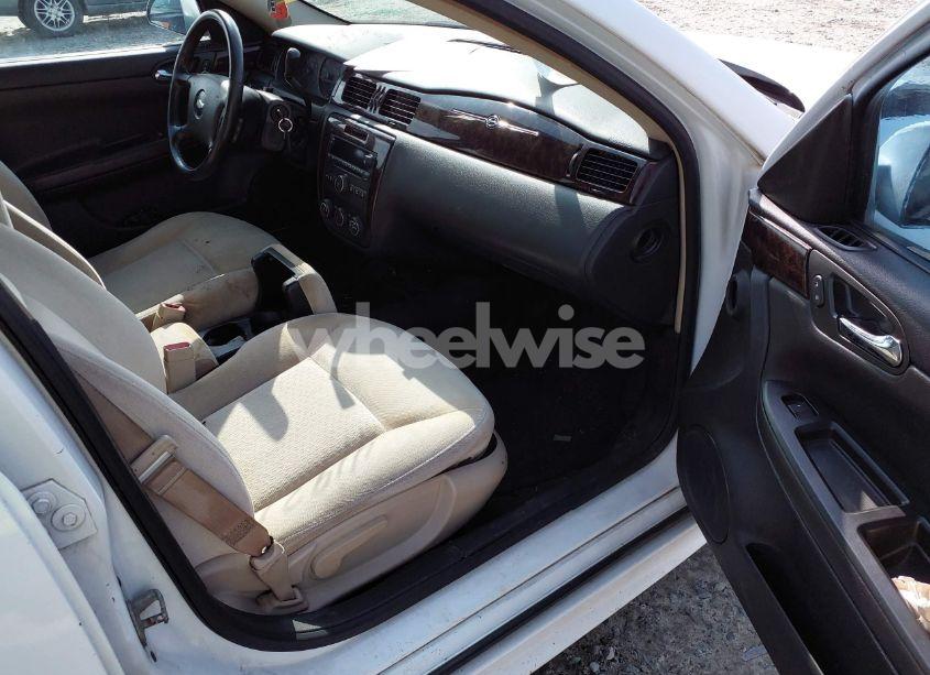 Photo 5 of 2012 Chevrolet Impala LS (VIN 2G1WA5E35C1176700)