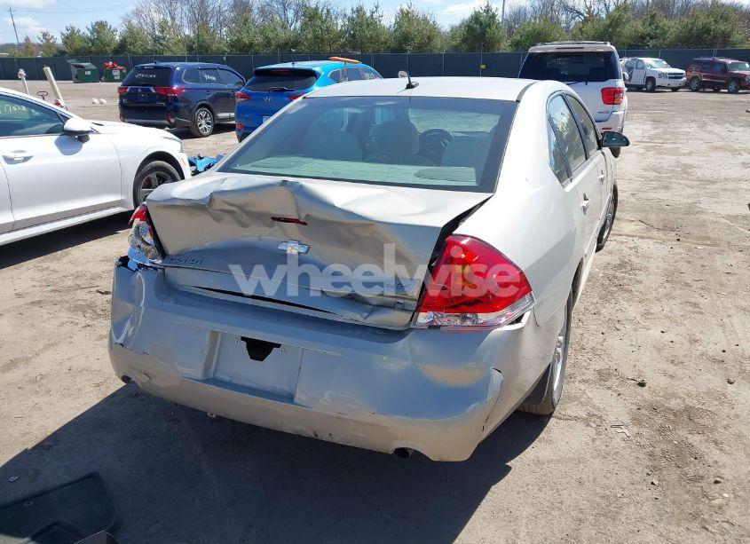 Photo 4 of 2012 Chevrolet Impala LS (VIN 2G1WA5E35C1206391)