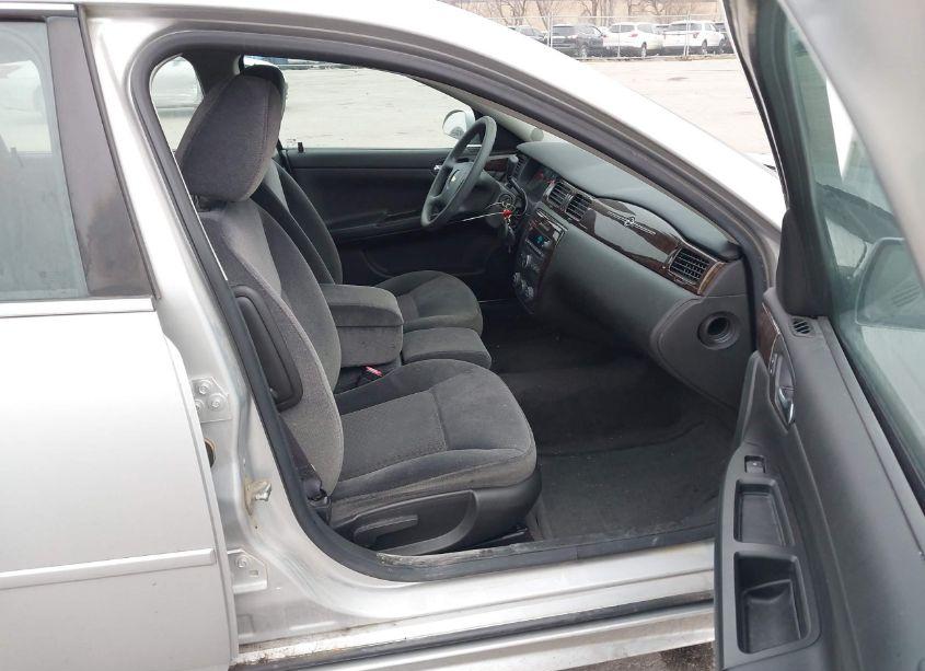 Photo 5 of 2014 Chevrolet Impala LIMITED LS (VIN 2G1WA5E35E1172083)